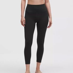 LULULEMON ALIGN HIGH RISE NULU 25” BLACK COLOR SIZE 6 WAIST 13”